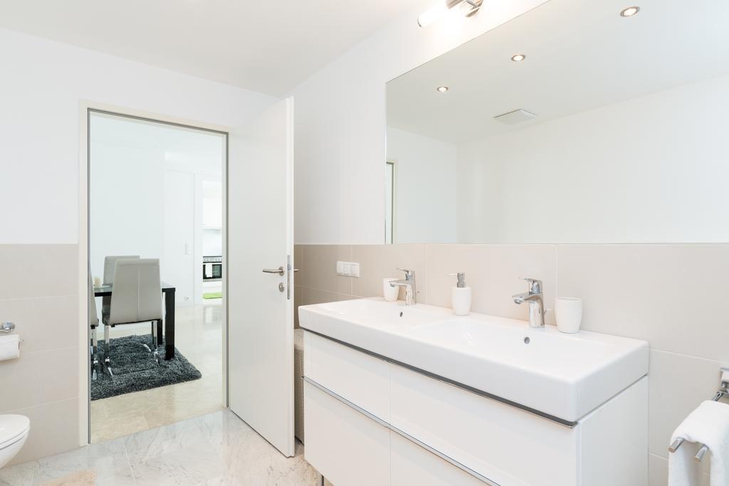 Rafael Kaiser - Paros Apartment - Contactless 24H Check-In ウィーン 部屋 写真